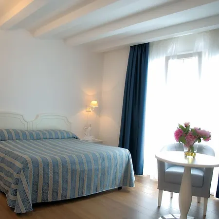 Hotel La Goletta 3*