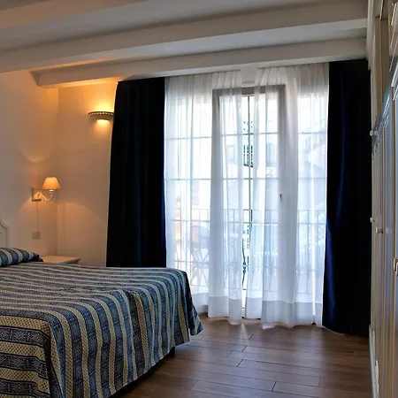Hotel La Goletta 3*